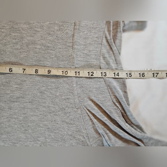 Mossimo Supply Co. Womens Gray Short Sleeve Fit And Flare Top Size XS - Picture 8 of 11